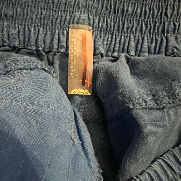 Free People Movement blue bungee cord Baggy wide leg pants Size Small - Picture 11 of 11